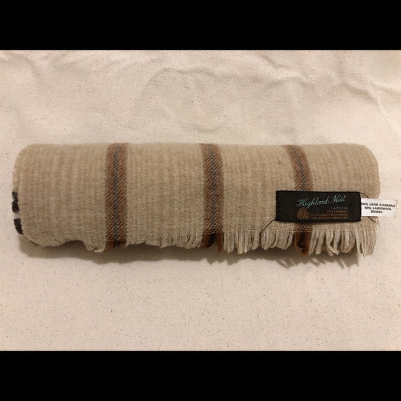Lambs Wool Scarf - Picture 1 of 4